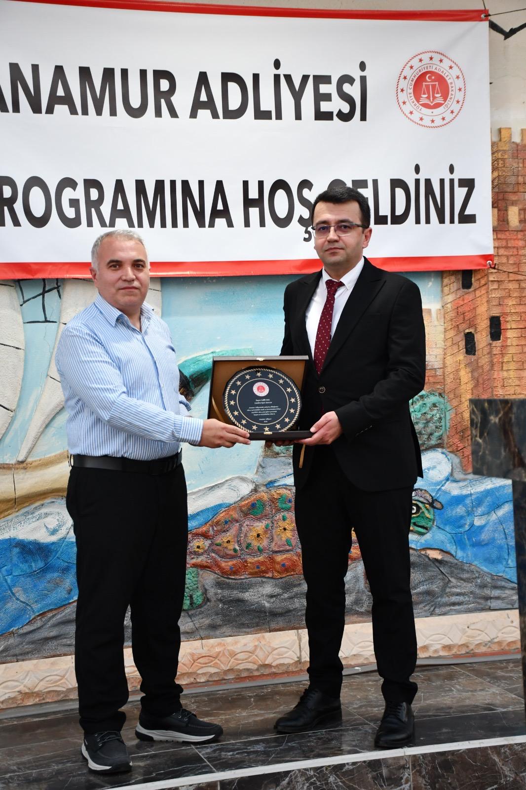 Anamur Adliyesinde Vefa Buluşması: Görev Yeri Değişen Yargı Mensuplarına Anlamlı Uğurlama