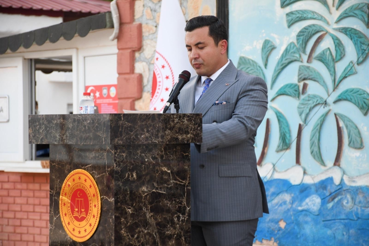 Anamur Adliyesinde Vefa Buluşması: Görev Yeri Değişen Yargı Mensuplarına Anlamlı Uğurlama