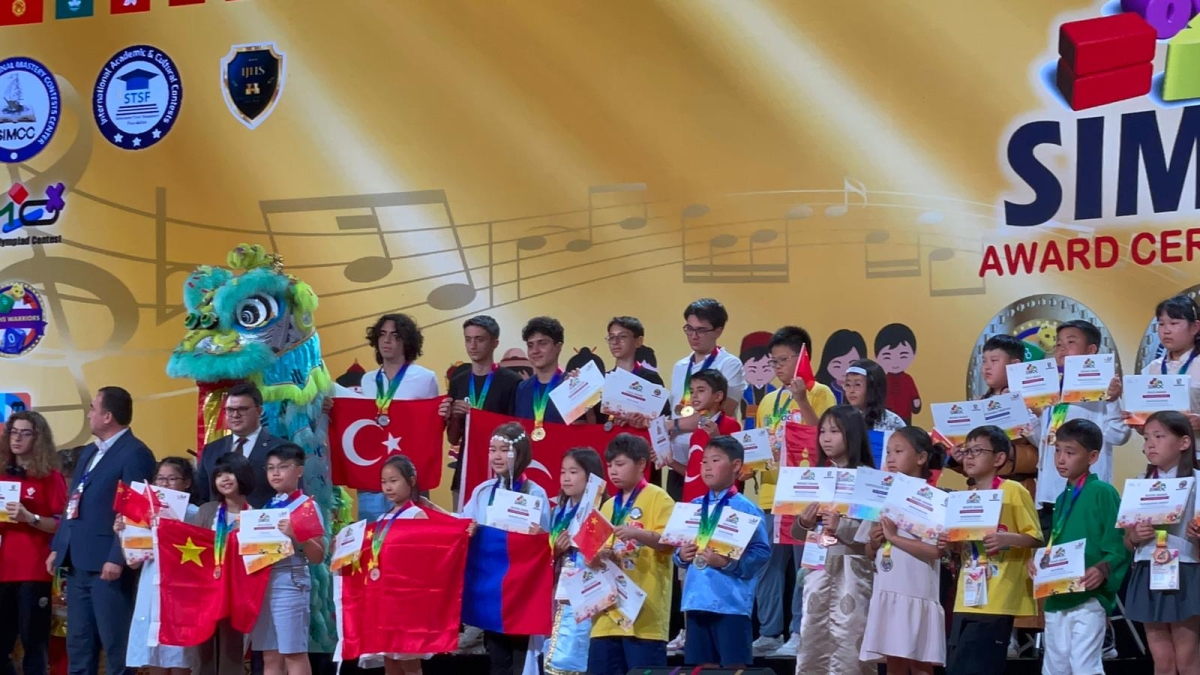 Anamurlu Öğrenci Uluslararası Matematik Olimpiyatlarında Gururlandırdı.