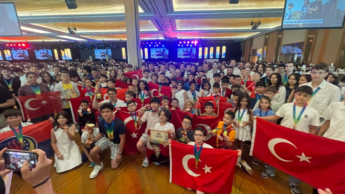 Anamurlu Öğrenci Uluslararası Matematik Olimpiyatlarında Gururlandırdı.